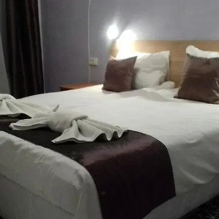 Iglika 3*